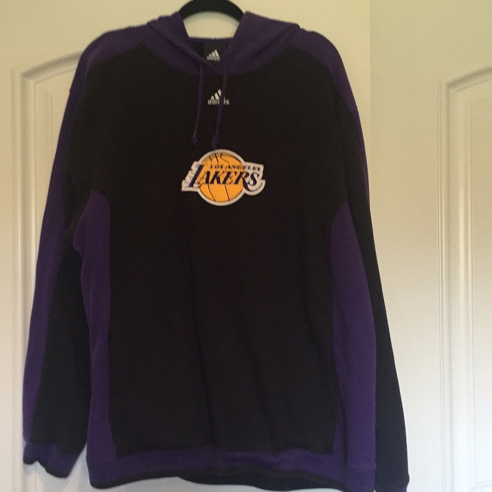 Official Los Angeles LAKERS Adidas sweatshirt